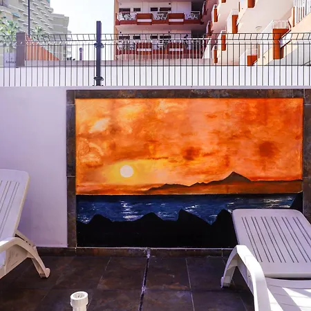 Apartmán Modern Close To The With Pool *